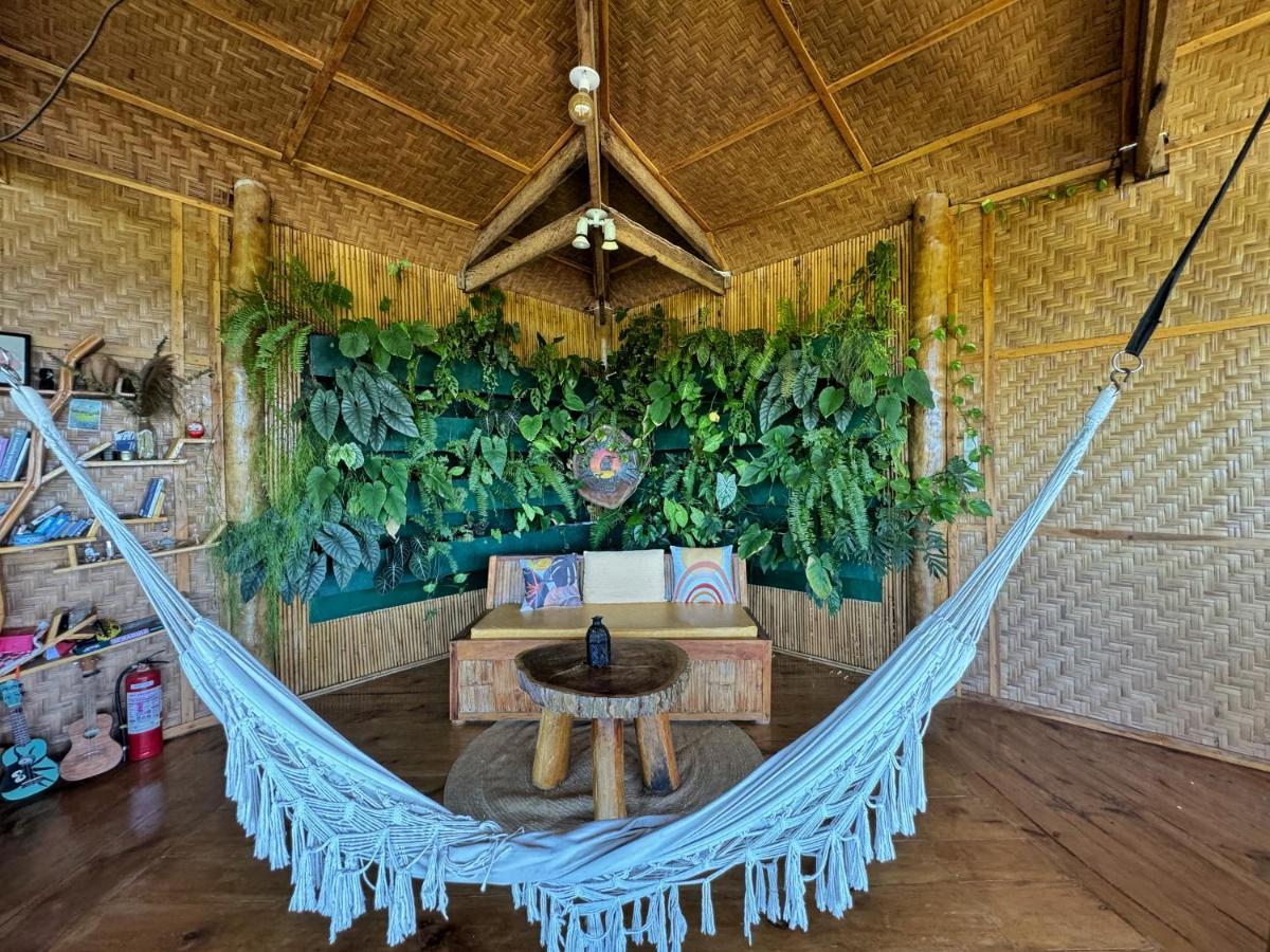 Jungle Kingdomes Guest House Siquijor Exterior photo