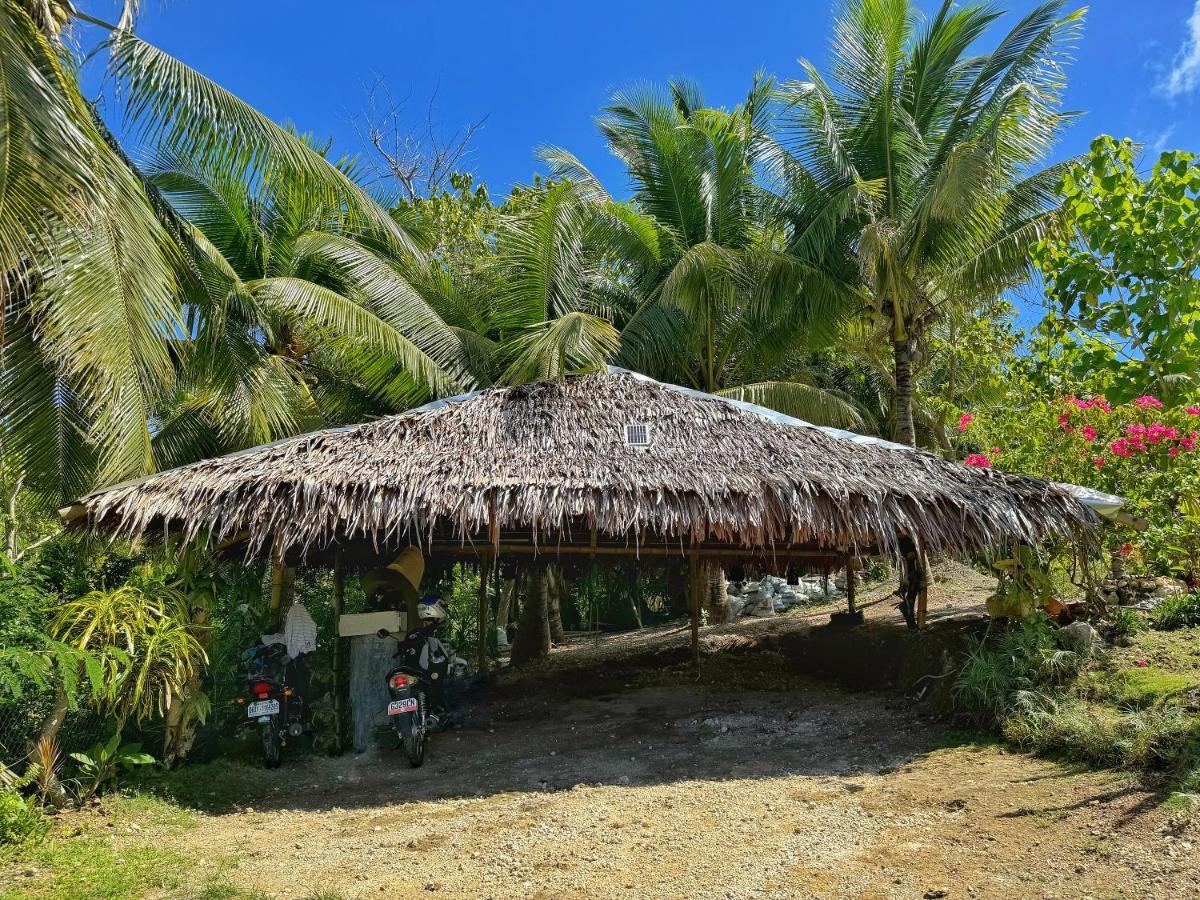 Jungle Kingdomes Guest House Siquijor Exterior photo